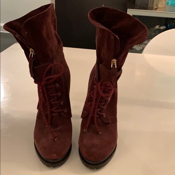 Boots - Picture 2 of 4